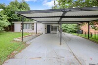 Building Photo - 3845 Plum Broque Dr