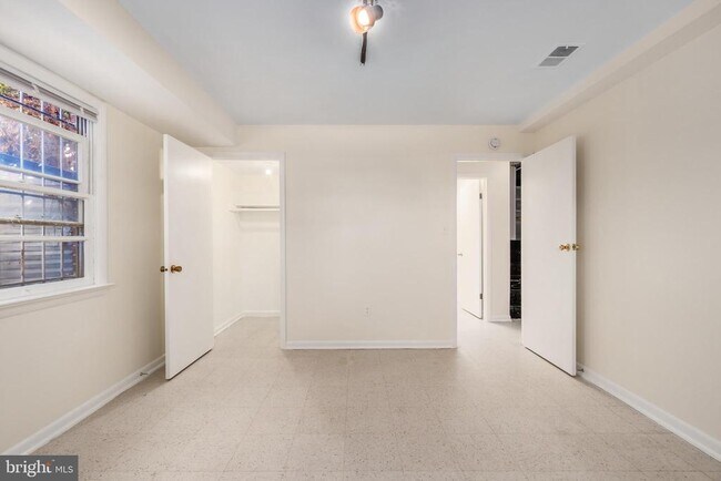 Building Photo - 4208 16th St NW