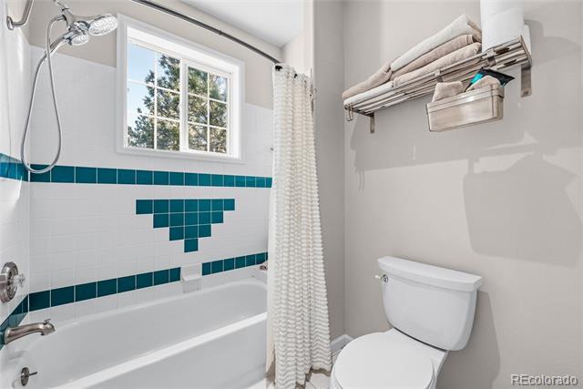 Building Photo - 450 Lariat Loop