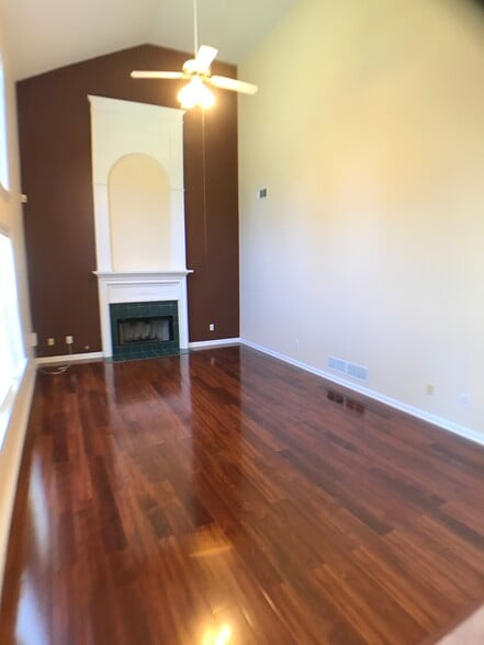 Building Photo - 11075 Regal Forest Dr.