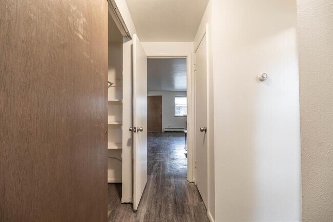 Building Photo - 5954 S Datura St