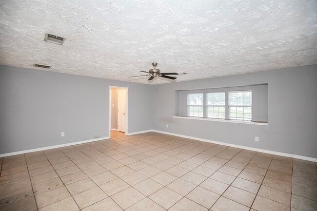 Building Photo - 10514 Sagemeadow Ct