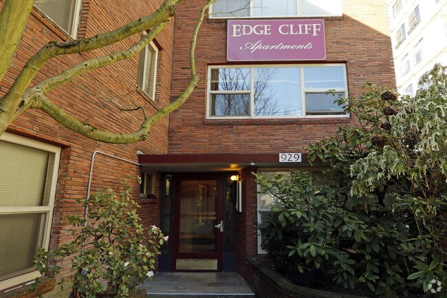 Building Photo - Edgecliff