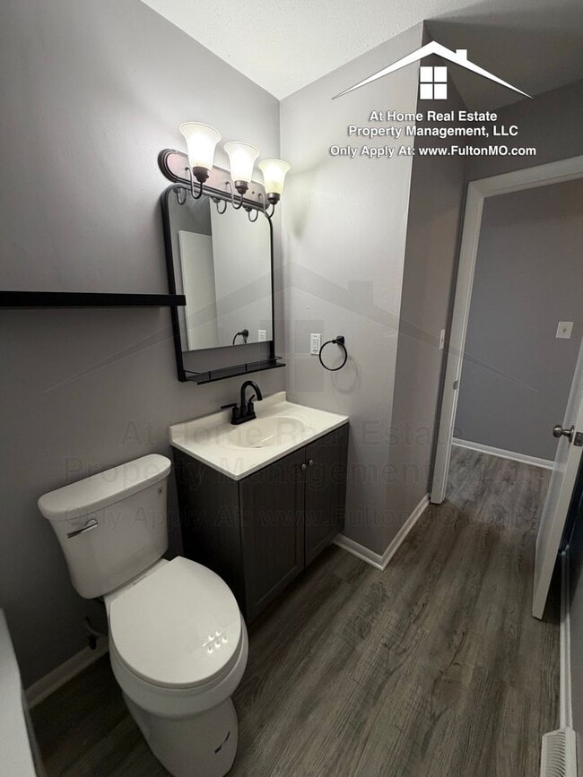 Building Photo - 301 Bryant St