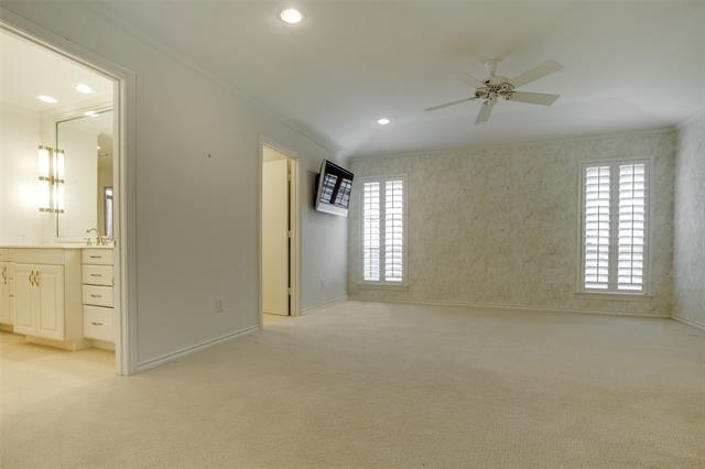 Building Photo - 5708 Club Oaks Dr