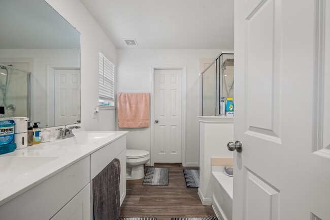 Building Photo - 10714 Cashew Run Ln