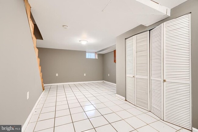 Building Photo - 1931 Griffis Ave