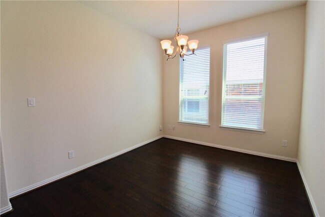 Building Photo - 1100 Arvada Dr