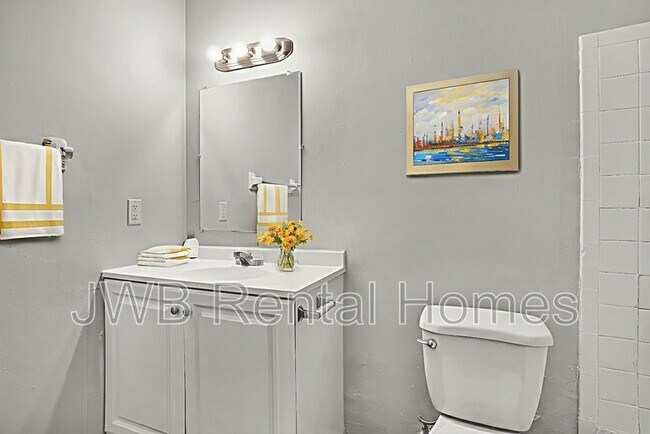 Building Photo - 2873 Yellow Pine Ct