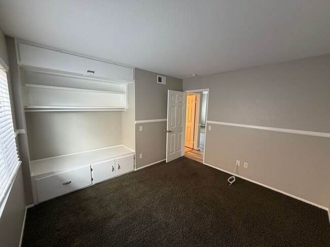 Building Photo - 30311 Silver Ridge Ct