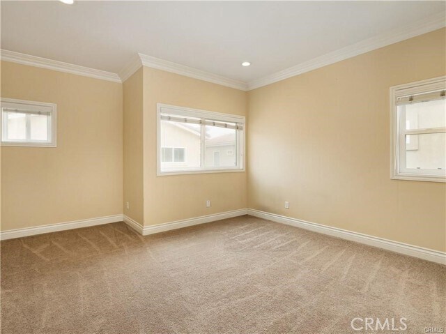 Building Photo - 14026 Lemoli Ave