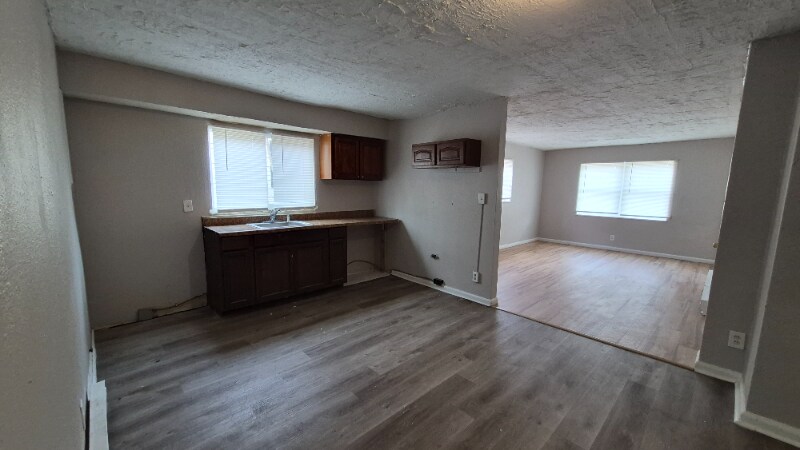 Building Photo - 152 Santa Clara Ave