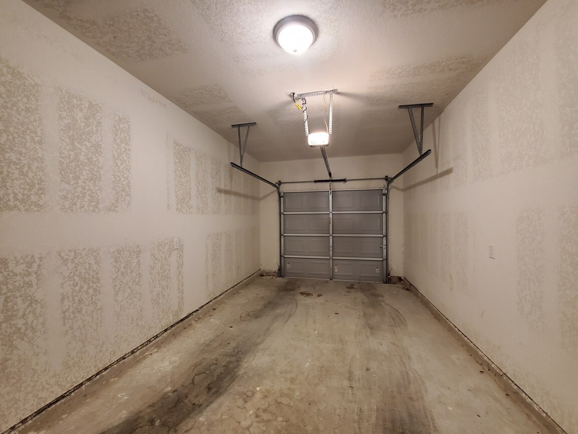 Building Photo - 8715 8th St