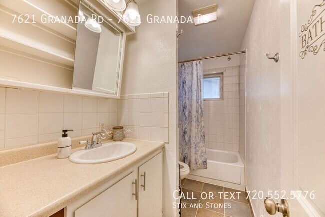 Building Photo - 7621 Granada Rd