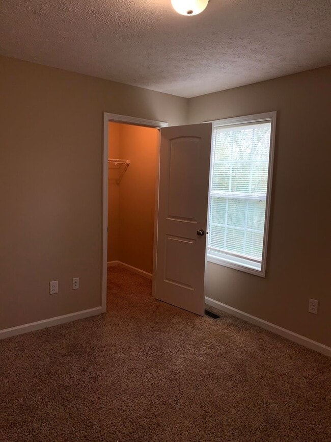 Building Photo - COMING SOON ...Beautiful 3 Bedroom 2 Bathroom Ranch Style Home on Large Lot