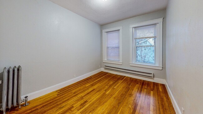 Building Photo - 12 American Legion Hwy