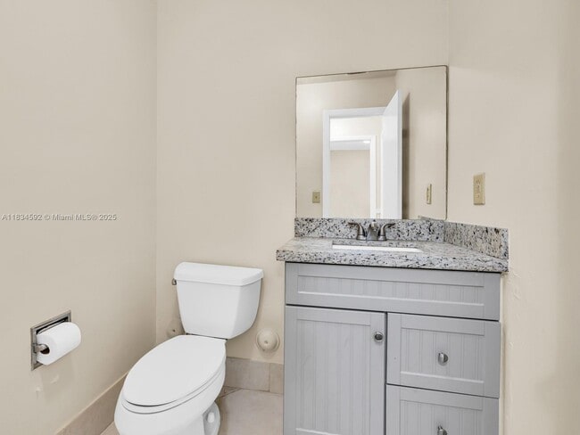 Building Photo - 2957 Oak Park Cir