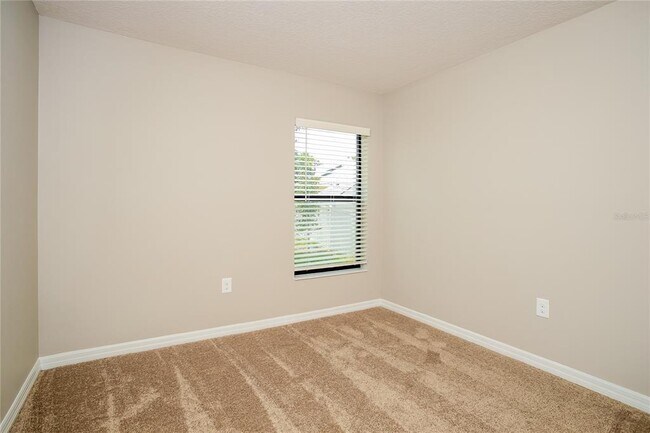 Building Photo - 279 Fig Ct