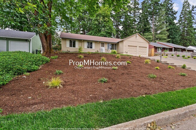 Building Photo - 5870 SW 192nd Ave