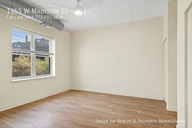 Building Photo - 1155 W Madison St