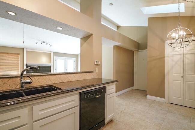 Building Photo - 3406 Cape Forest Dr