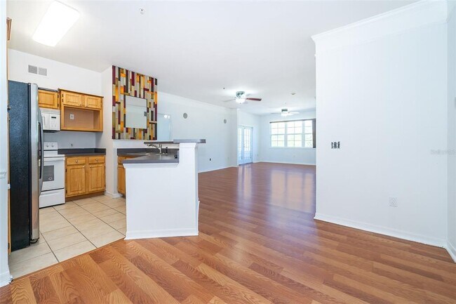 Building Photo - 6413 Astor Village Ave