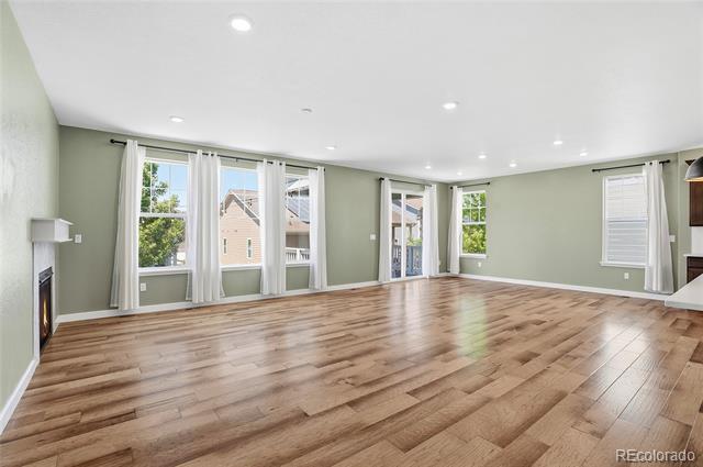 Building Photo - 901 Sandstone Cir