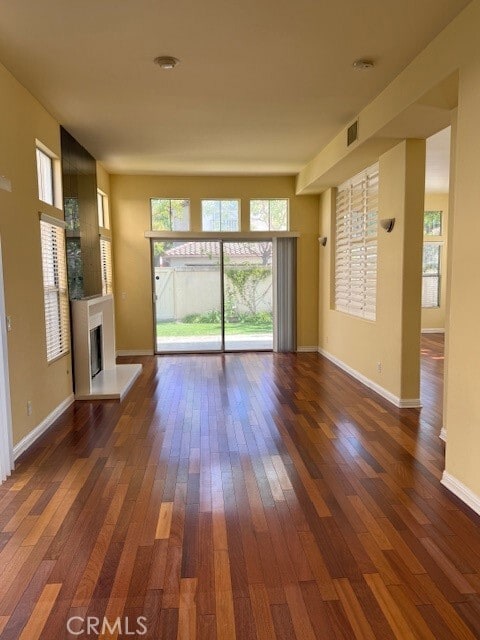 Building Photo - 2657 Plumb Dr