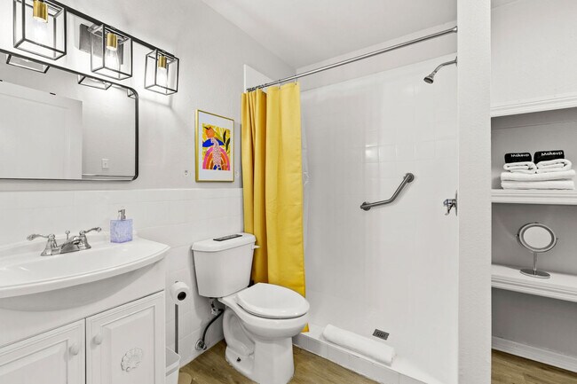 Building Photo - 13448 88th Ave N