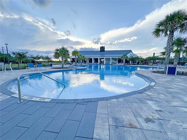 Building Photo - 6988 Botanic Blvd