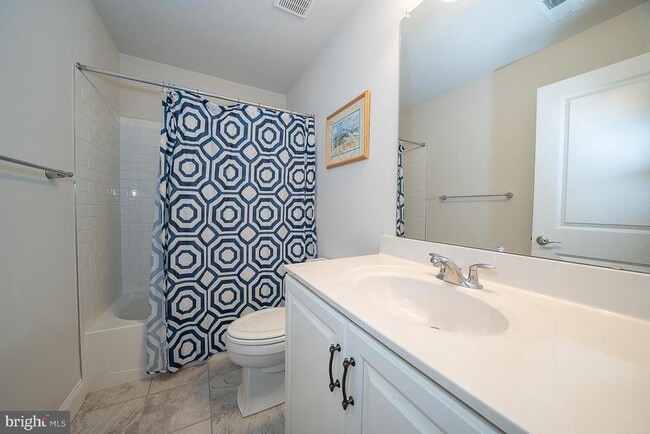 Building Photo - 3701 Parris Blvd