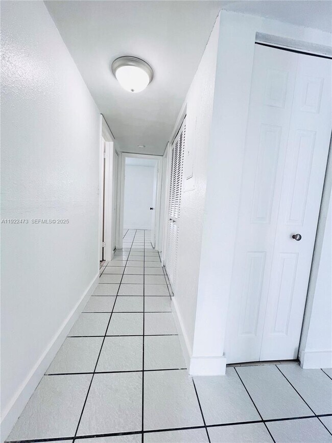 Building Photo - 14020 SW 281st Terrace