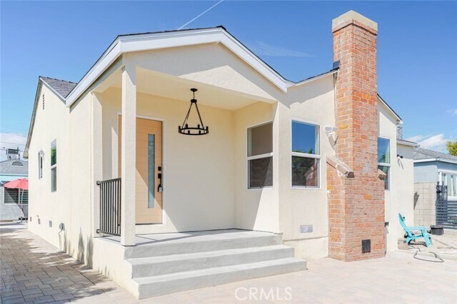 Building Photo - 11911 Stagg St