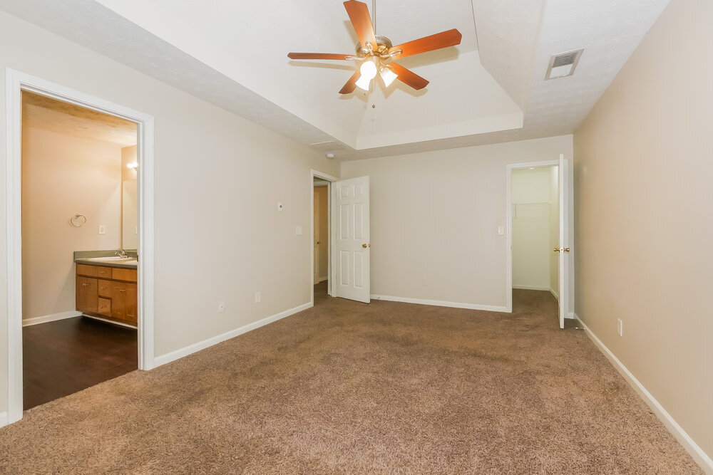 Building Photo - 1002 Allegiance Dr