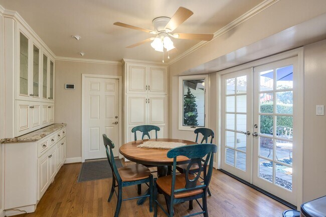 Building Photo - Entertainer's Dream in Willow Glen! 4 Bedroom 3 Bath Fully Upgraded Home with Stunning Backyard