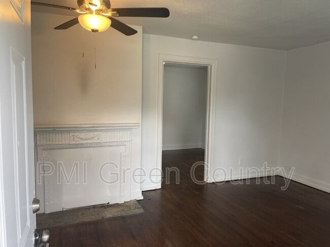 Building Photo - 1535 N Boston Pl