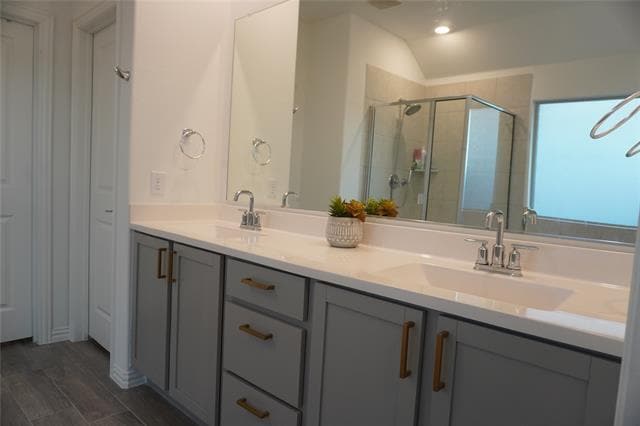 Building Photo - 2046 Hollow Creek Trail