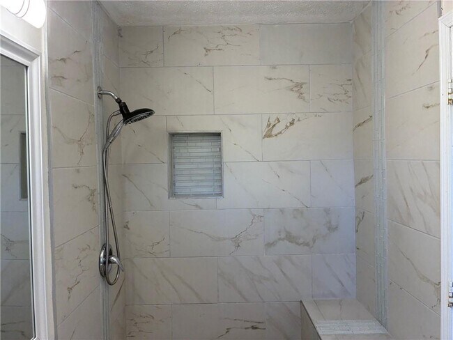 Building Photo - 2223 Hylaea Rd