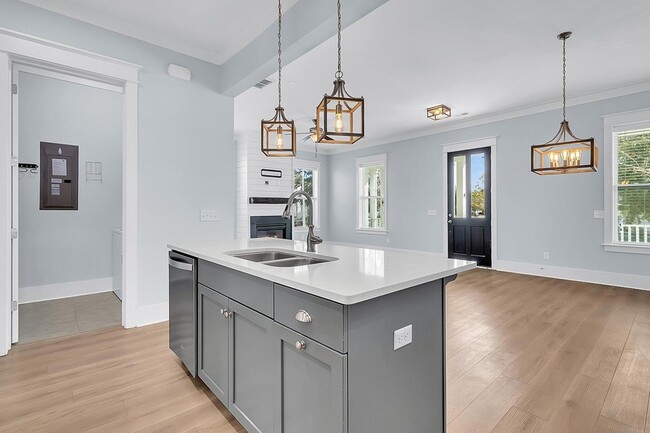 Building Photo - 1575 Watt Pond Rd