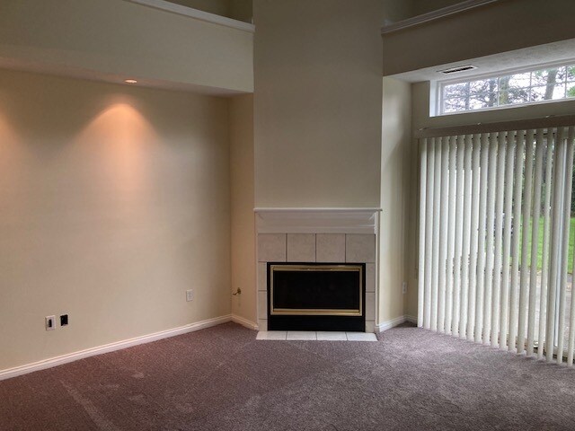 Building Photo - 2576 Woodruff Ct