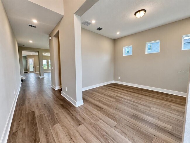 Building Photo - 16477 Silver Brook Wy