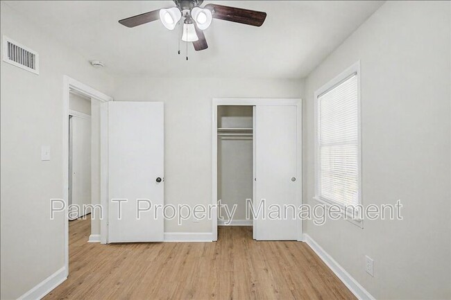 Building Photo - 102 Juniper Cir