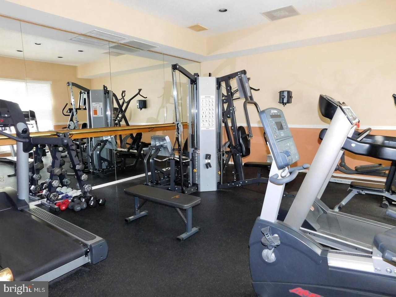 Building Photo - 20958 Timber Ridge Ter