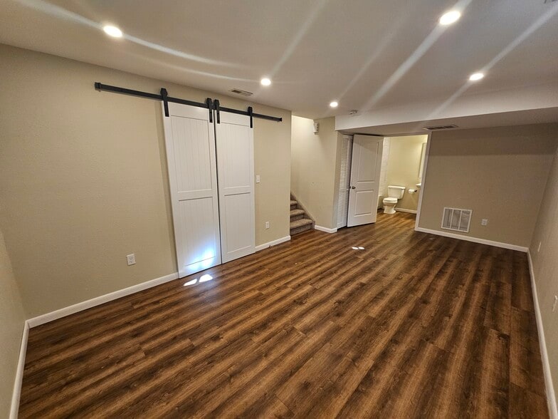 Building Photo - 5145 Slickrock Dr