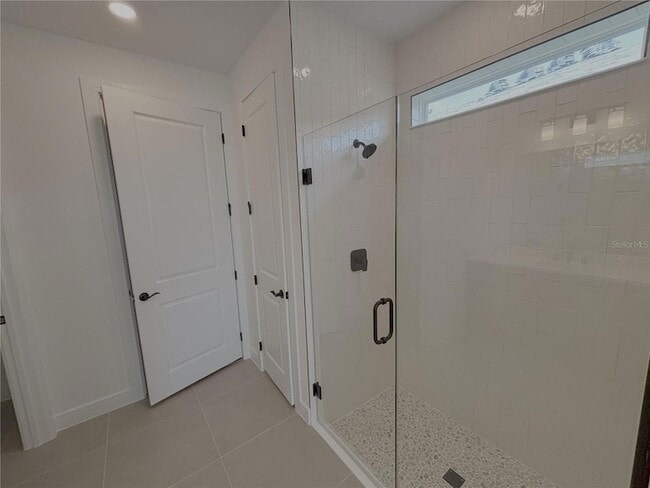 Building Photo - 6360 SW 82nd Pl