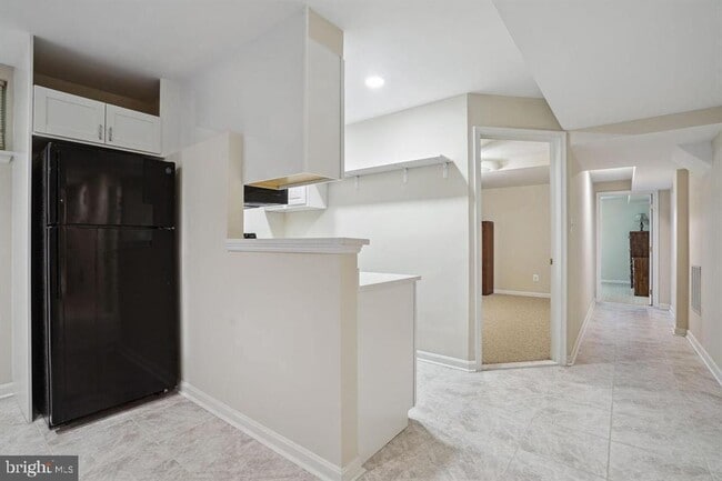 Building Photo - 6136 Deer Ridge Trail