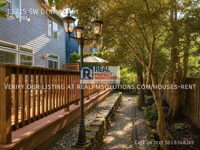 Building Photo - 11715 SW Denfield St