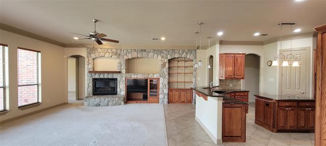 Building Photo - 856 Merion Dr