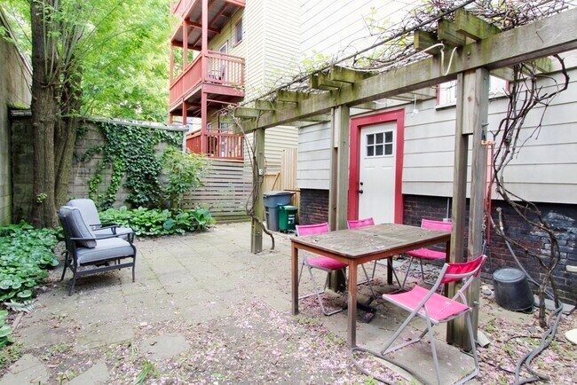 Building Photo - 34 Essex St