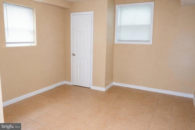 Building Photo - 59 Galveston Pl SW